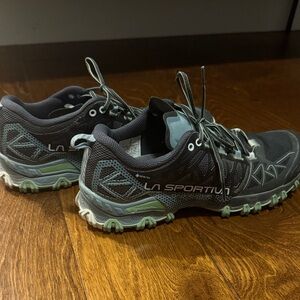 La Sportiva Bushido II GTX Trail Running Shoe - Women's